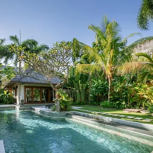 Villa The Maya